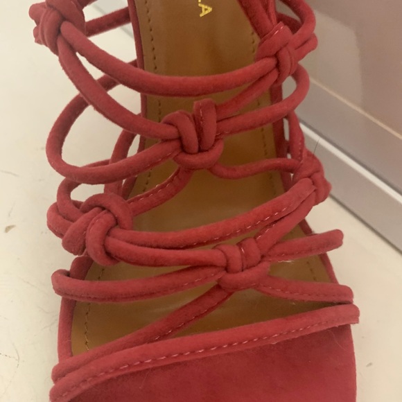 Plum Knotted Block Heels fit a 7.5 - Picture 5 of 7